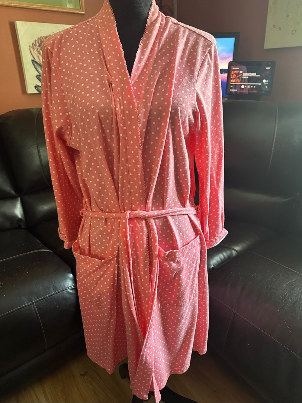 Laura Scott Pink Polka Dot Tie-Waist Robe with Pockets